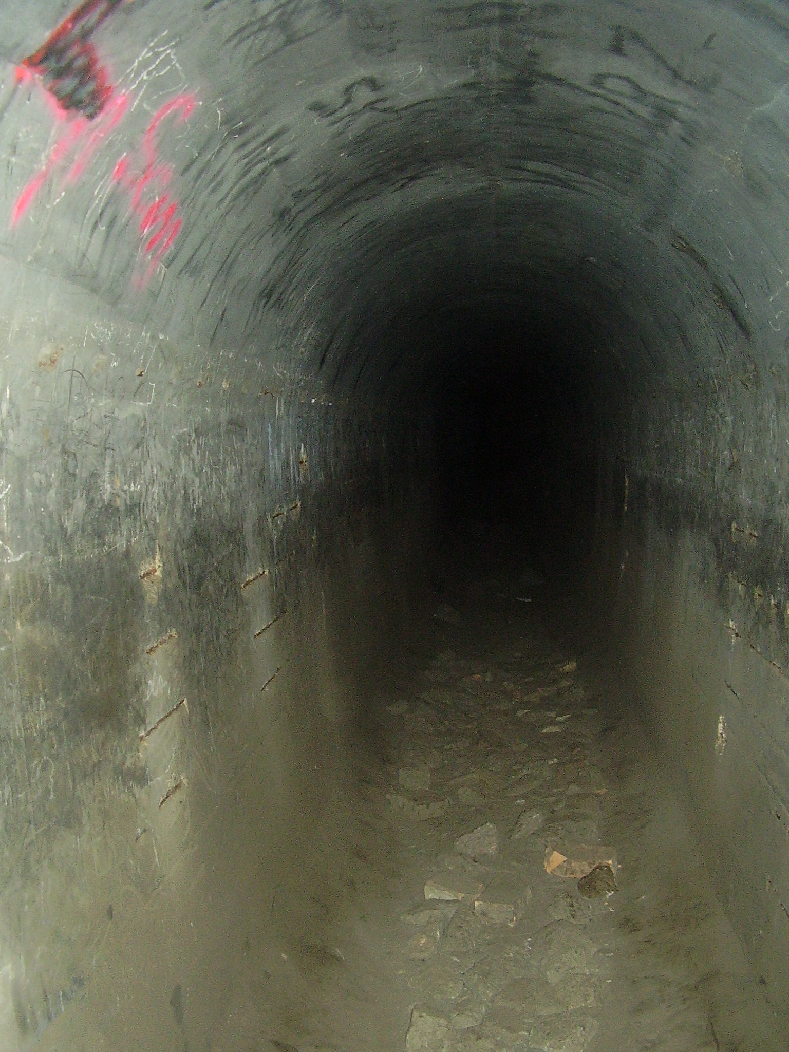 Tunel na wprost